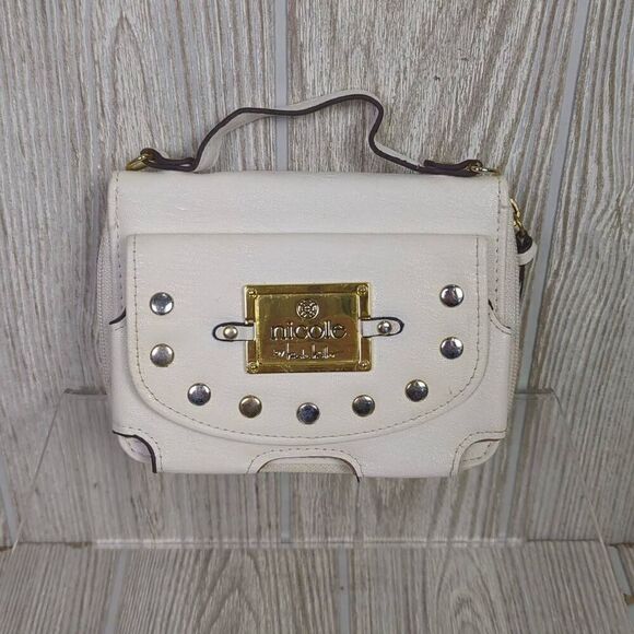 Nicole Miller Faux White Leather Crossbody Bag Purse Multipurpose Studded - Picture 1 of 8